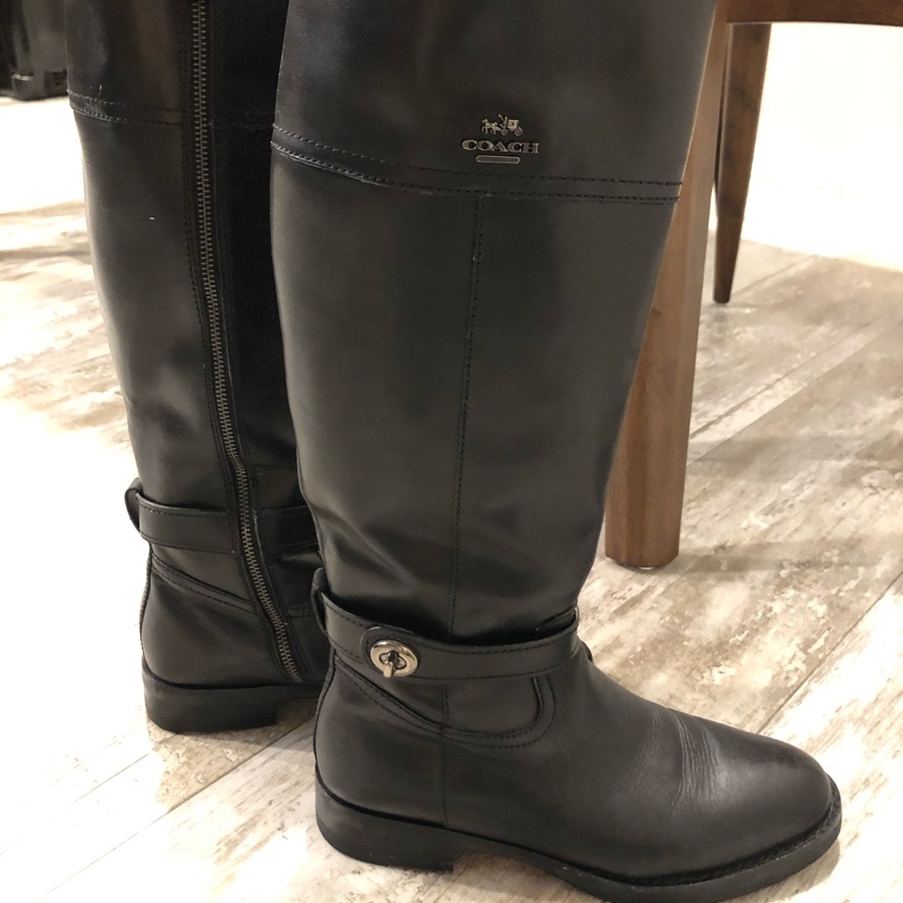 Coach turnlock riding boots size 8.5
